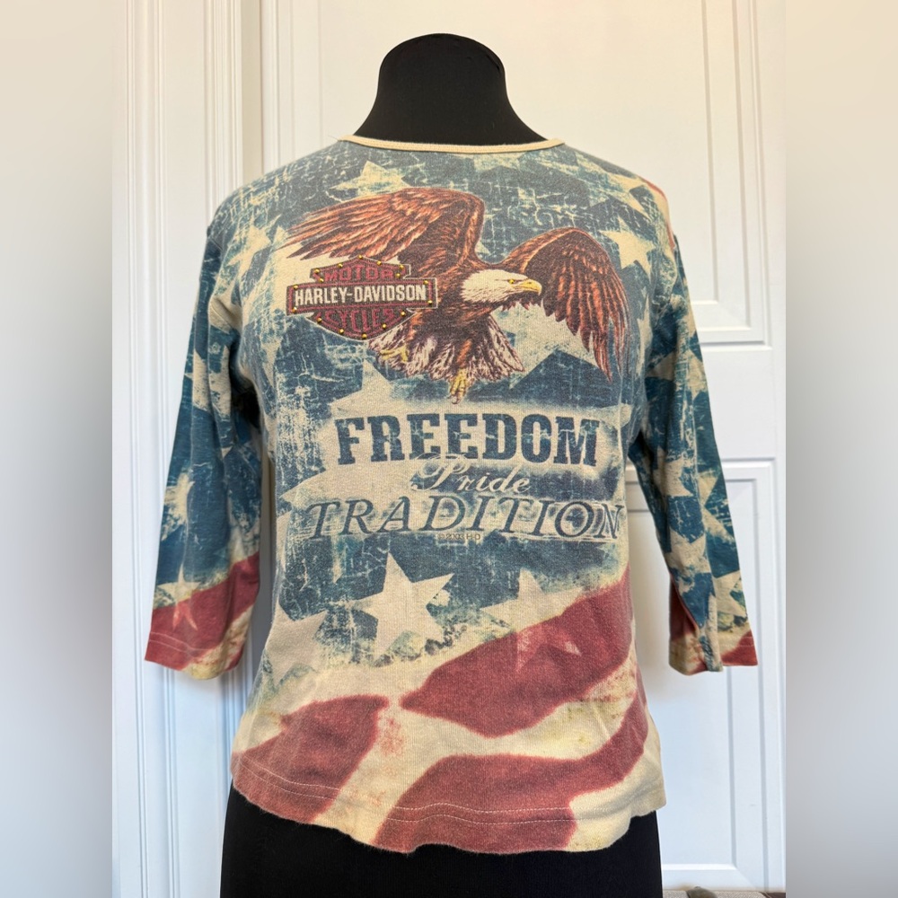 2003 Harley-Davidson women’s Freedom shirt America USA Y2K medium baby tee